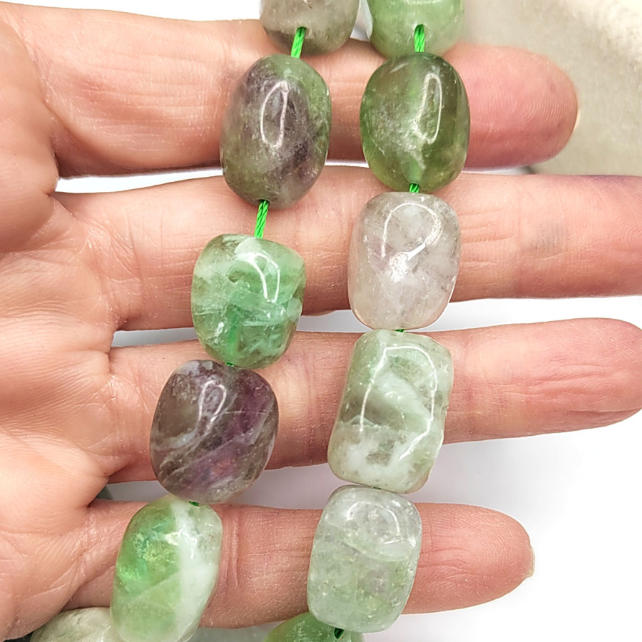 Флюорит натуральный 17х12 мм