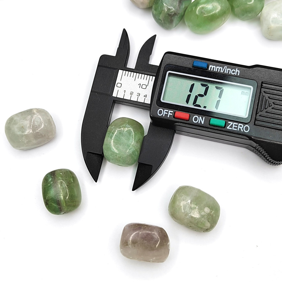 Флюорит натуральный 17х12 мм