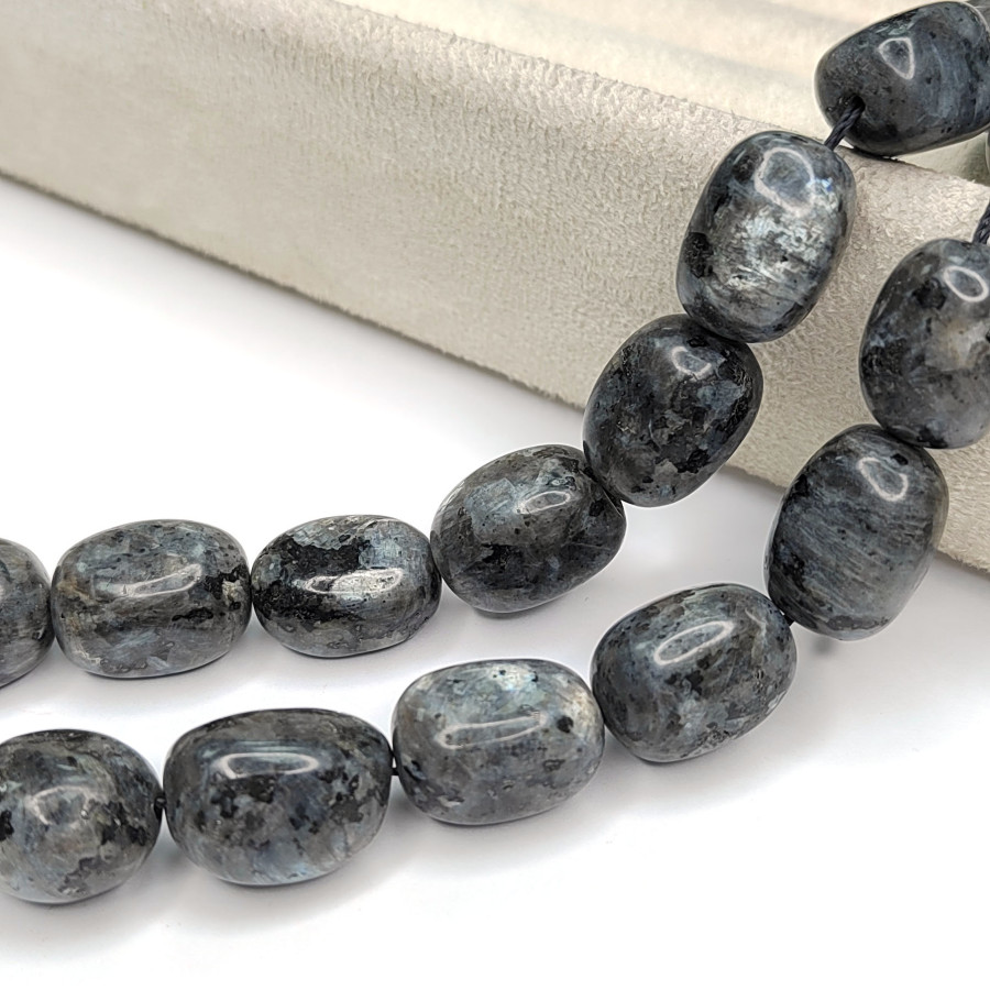 Ларвикит натуральный 17х12 мм