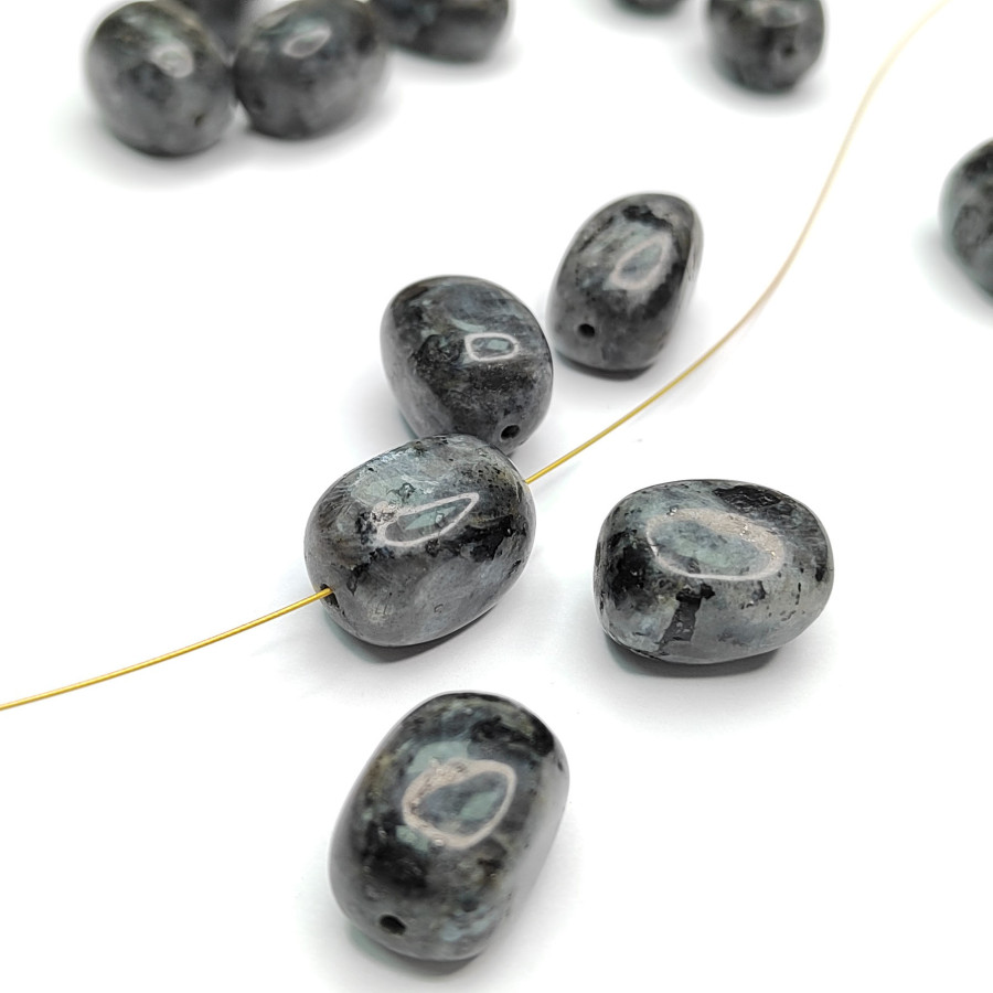 Ларвикит натуральный 17х12 мм