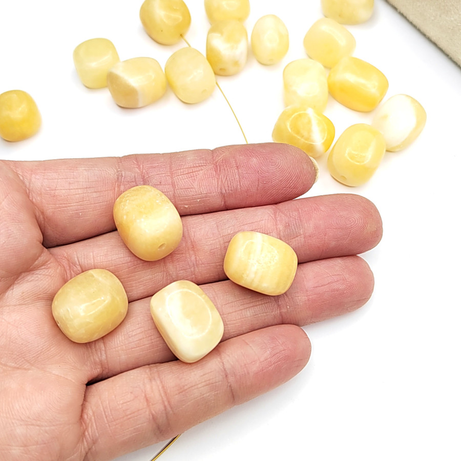 Кальцит натуральный камень 17х12 мм