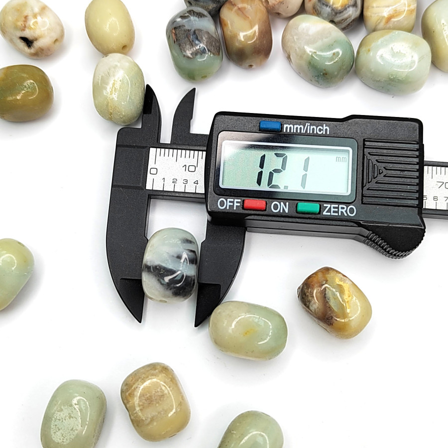 Амазонит натуральный камень 17х12 мм