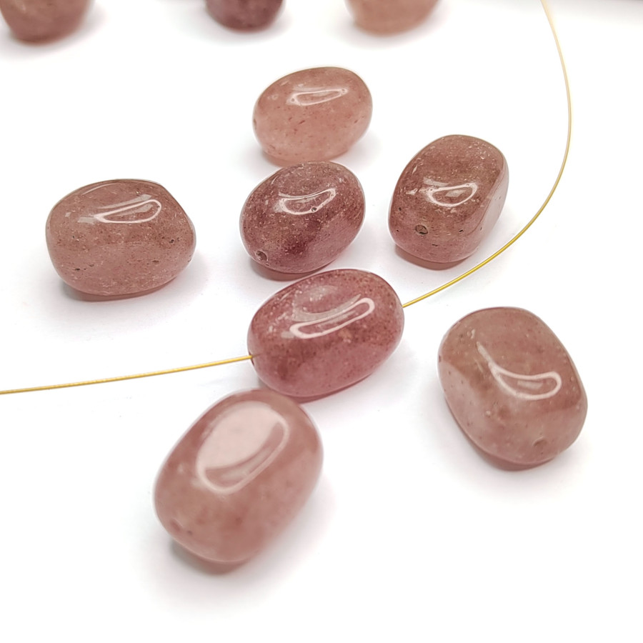 Кварц клубничный (земляничный) 18х12 мм