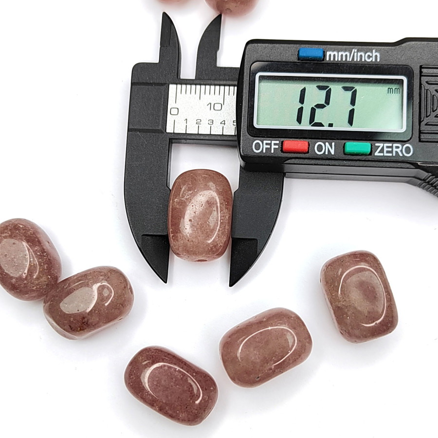 Кварц клубничный (земляничный) 18х12 мм