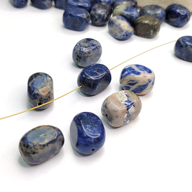 Содалит натуральный 17х12 мм бусины из камня