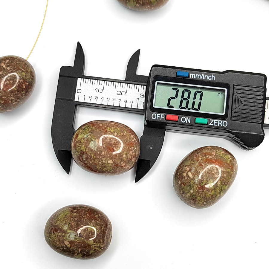 Яшма натуральная Унакит - Осенний лес, 28х22 мм