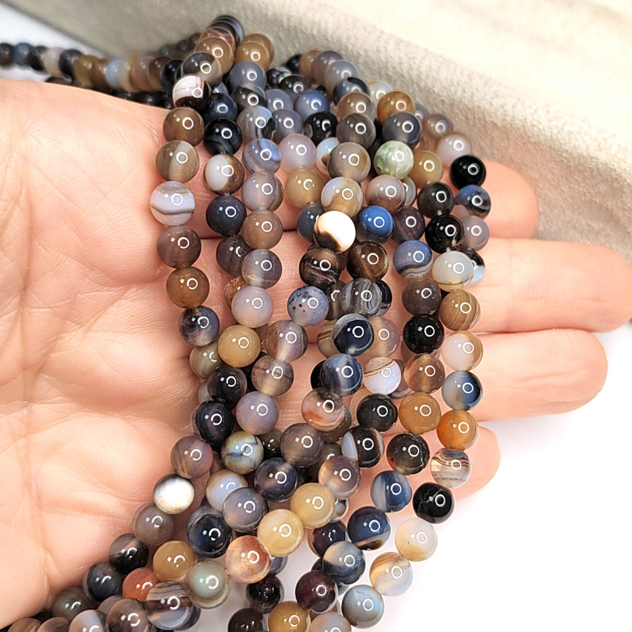 Агат натуральный, бусины гладкий шар, нить 37-39 см