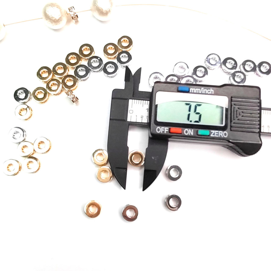 Разделительная бусина с фианитами, рондель 7,5х3 мм, штука