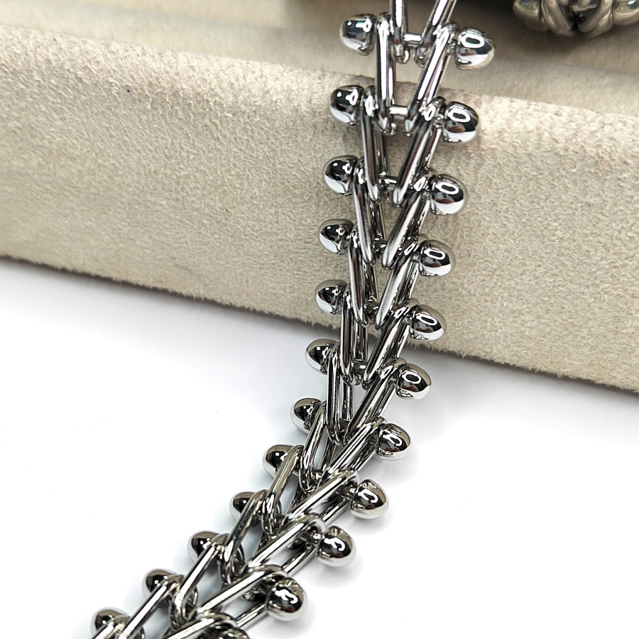 Цепь крупная шириной 17 мм, 20 см