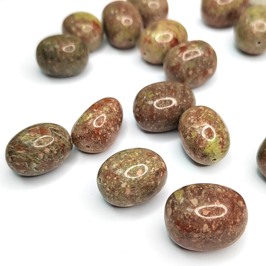 Яшма натуральная Унакит - Осенний лес, 22х18 мм Штука (бусина)