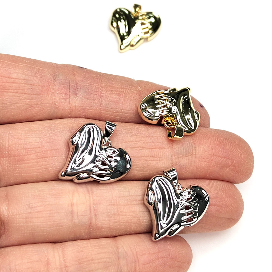 Крупная подвеска Сердце зашитое 18 мм, штука