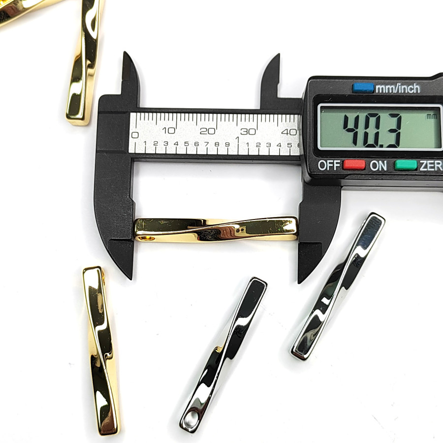 Подвеска палочка 40х5 мм Кручёная, штука