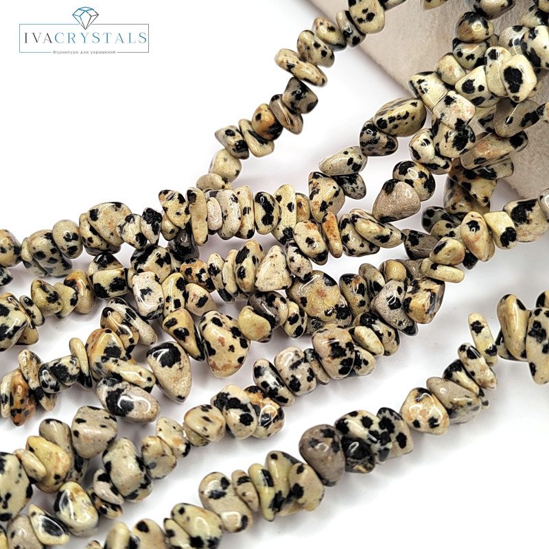 Яшма далматиновая 5-10 мм, Крошка, НИТЬ 41 см