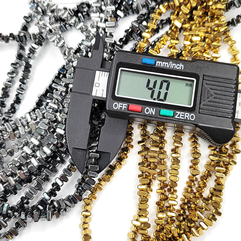 Гематит 4х2 мм бусины Треугольной формы, нить 40 см