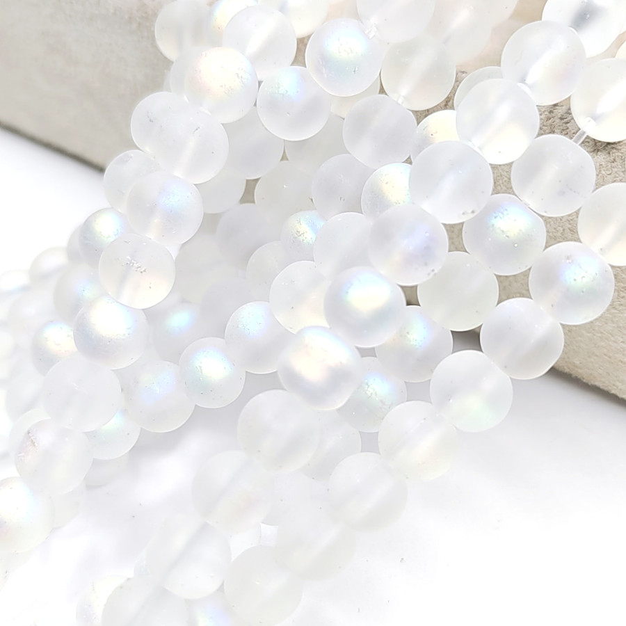 Опал матовый (имитация) с гальваническим покрытием, нить 38-39 см