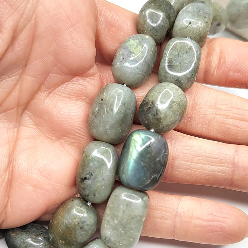 Лабрадор натуральный 17х12 мм