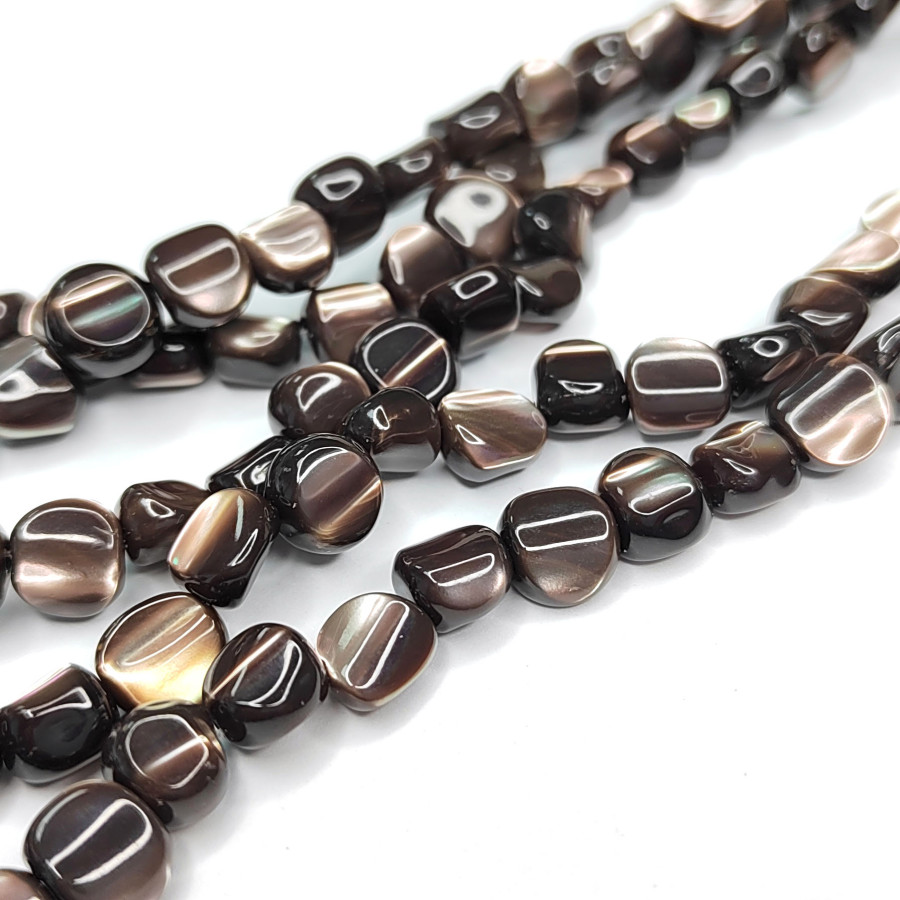 Перламутр натуральный 40х32 мм Галтовка, нить 39 см