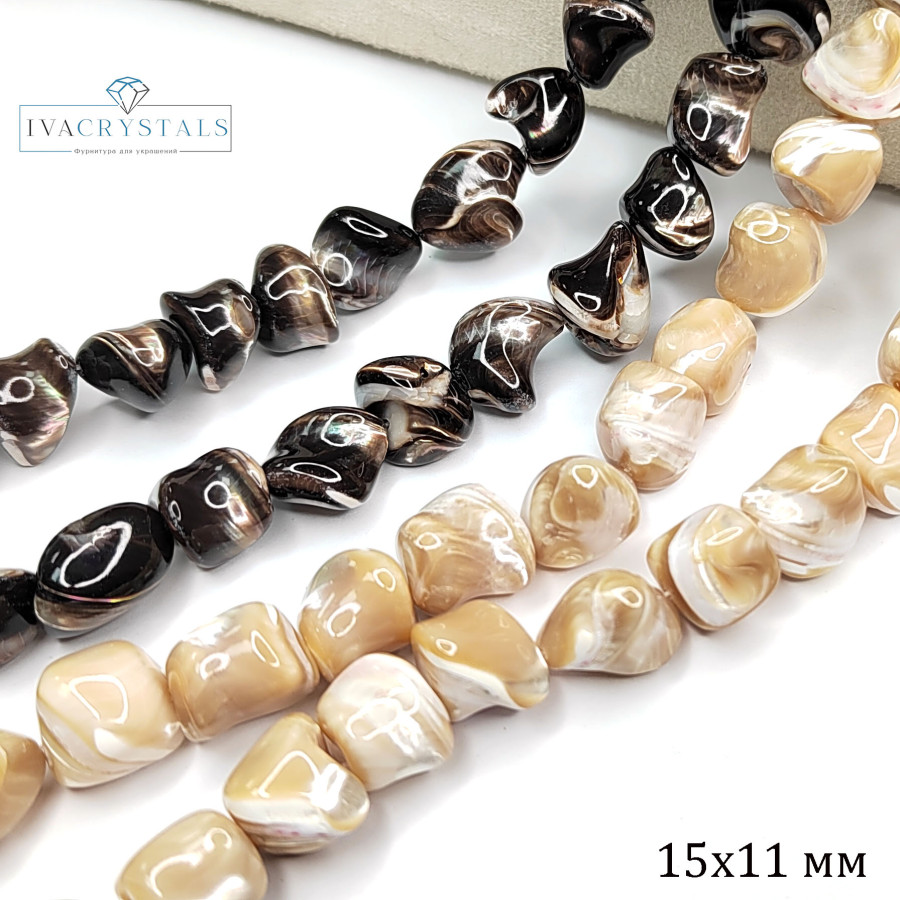 Перламутр натуральный 15х11 мм Галтовка, цвет карамельный, нить 39 см