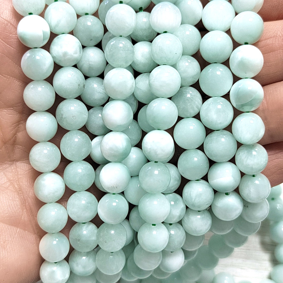 Ангелит натуральный 8 мм, нить 38,5 см