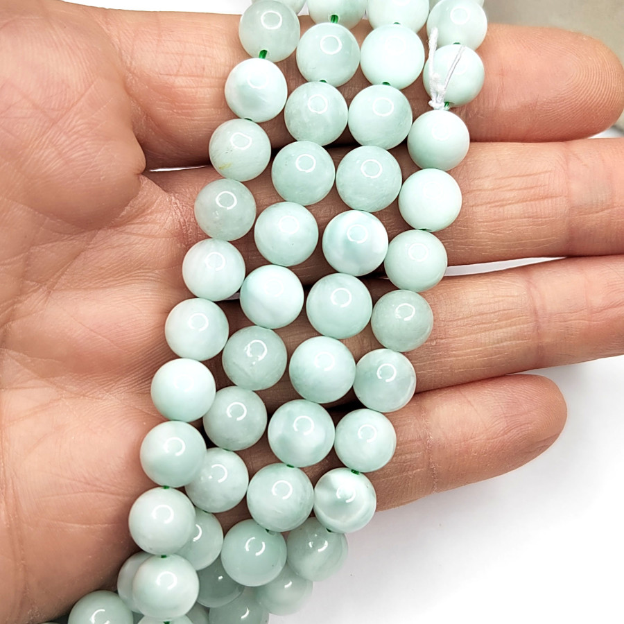 Ангелит натуральный 8 мм, нить 38,5 см