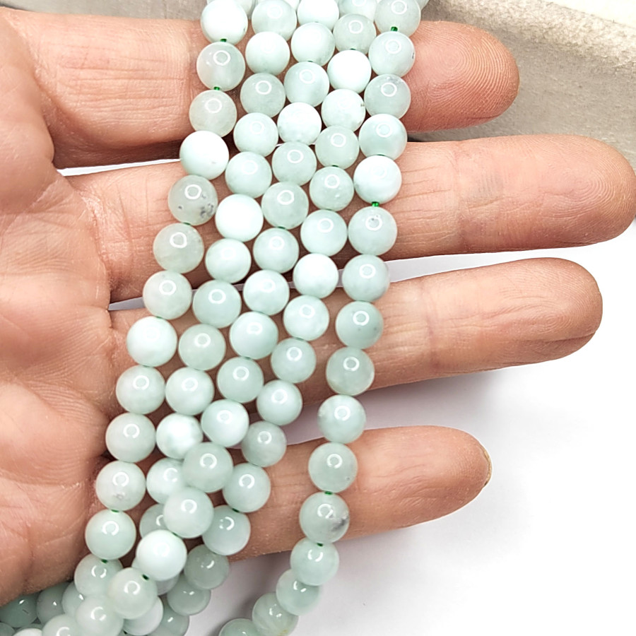 Ангелит натуральный 6,5 мм, нить 38,5 см