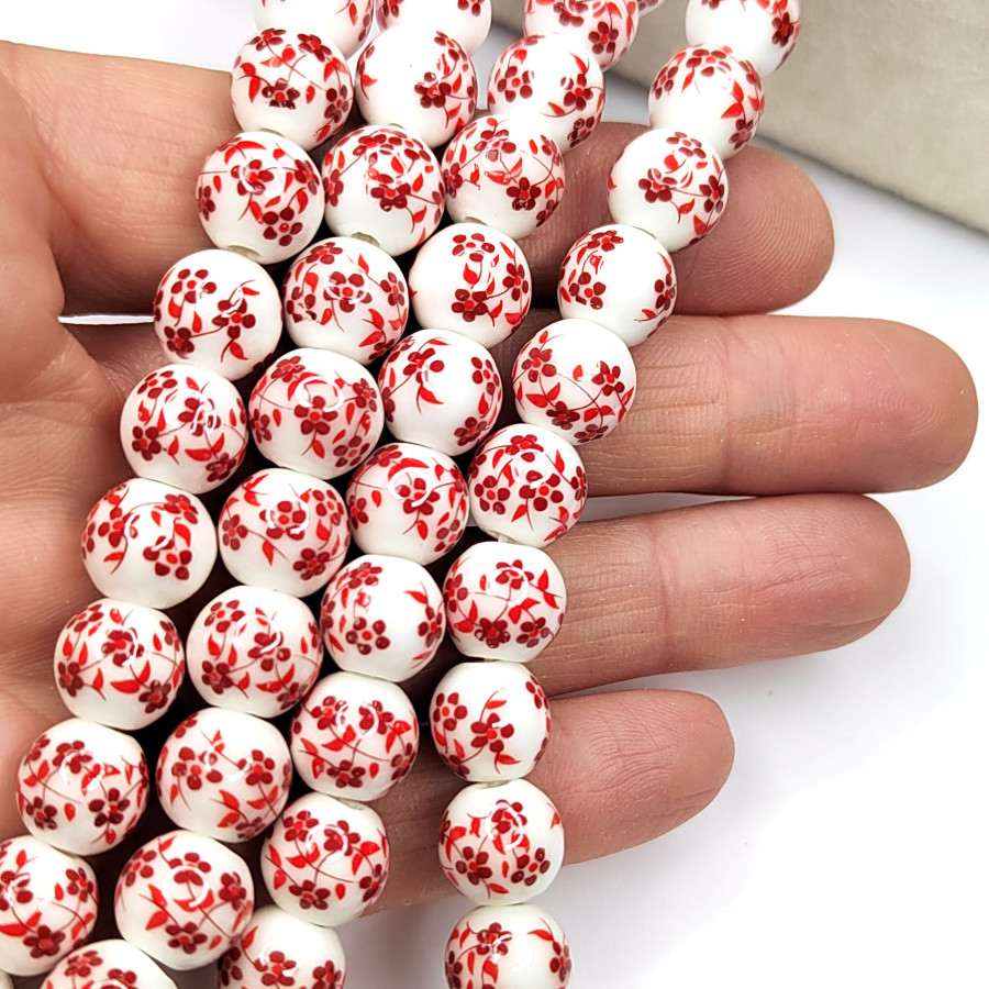 Бусины керамические 10 мм с красным узором Гжель Нить 34,5 см (37 бусин)