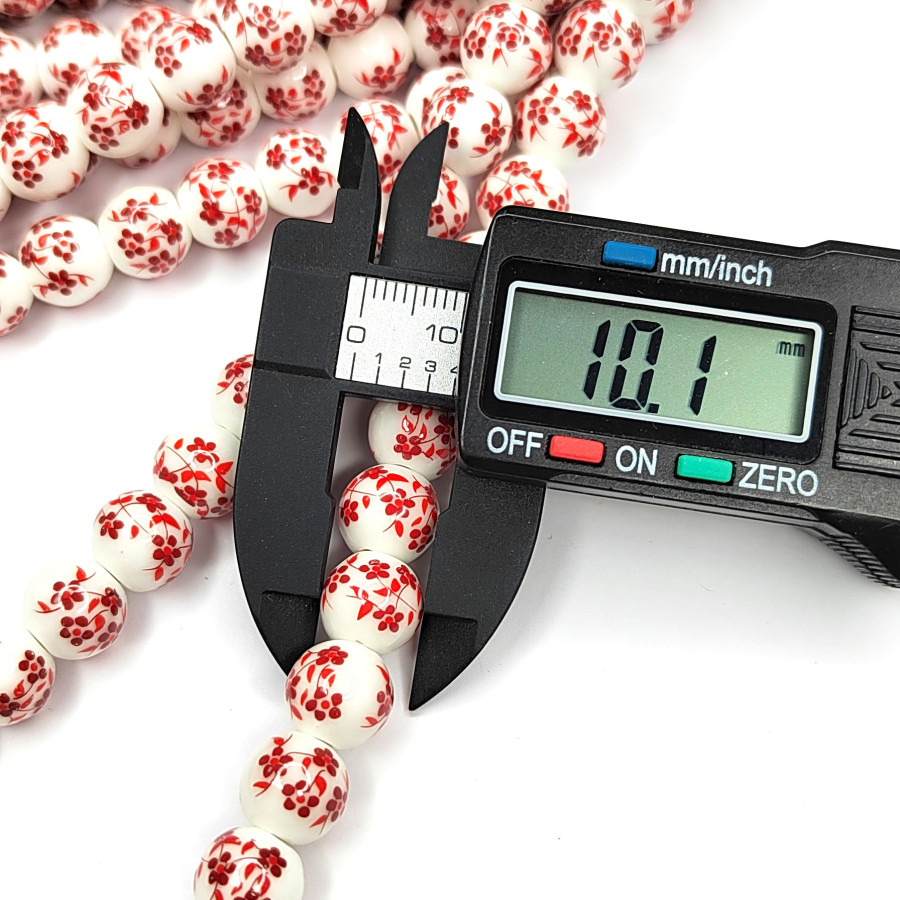 Бусины керамические 10 мм с красным узором Гжель