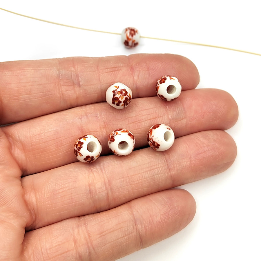 Бусины керамические 8 мм с красным узором Гжель