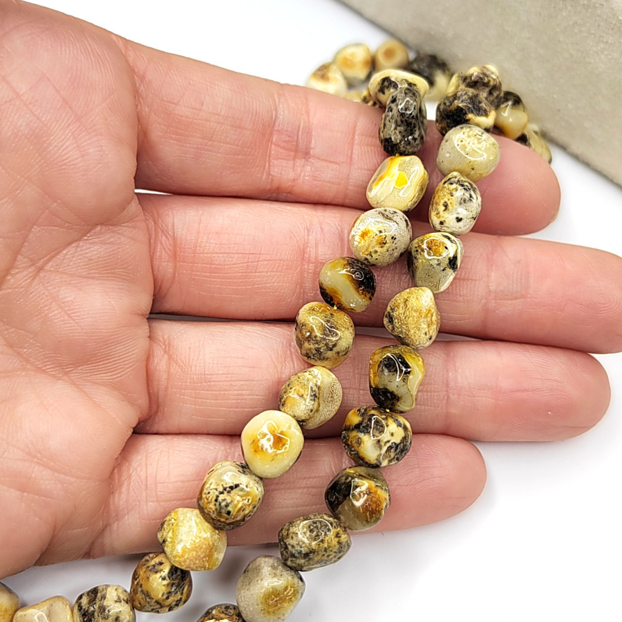 Янтарь природный натуральный 9 мм, нить 44,5 см