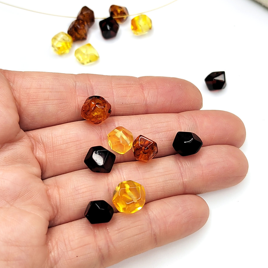 Янтарь природный натуральный 10 мм, Огранка