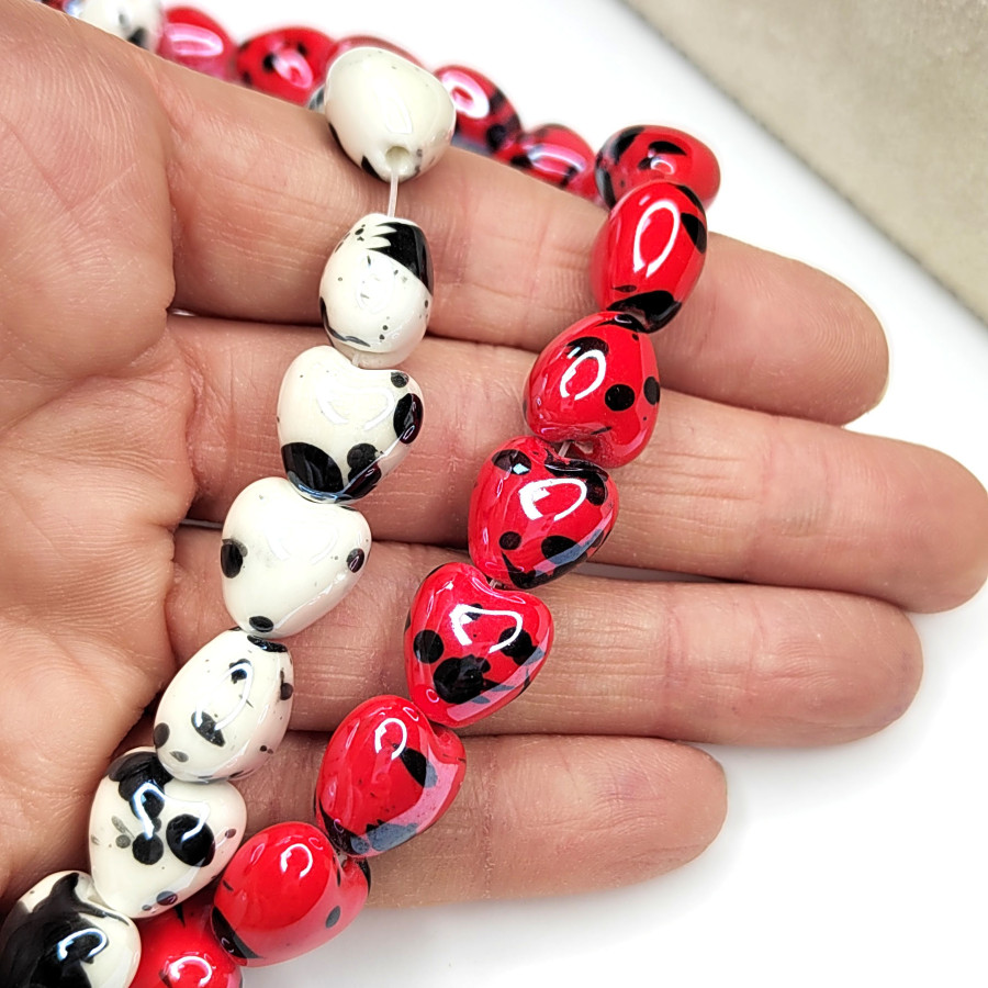 Бусины керамические Сердечко пятнистое 12 мм