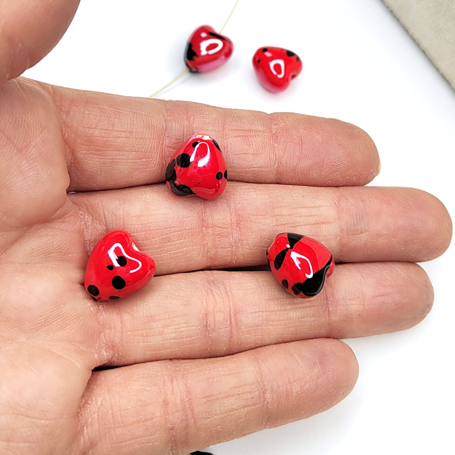 Бусины керамические Сердечко пятнистое 12 мм