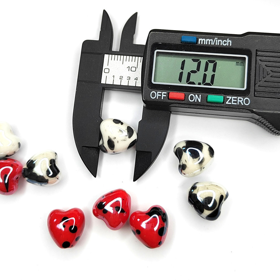 Бусины керамические Сердечко пятнистое 12 мм