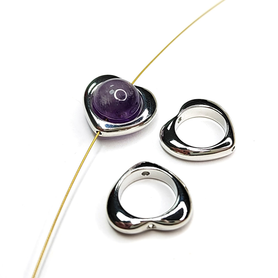 Коннектор Сердце для бусин диаметром до 8 мм, штука