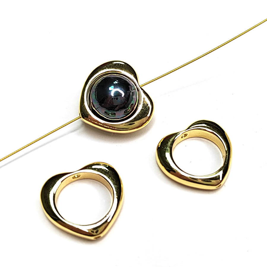 Коннектор Сердце для бусин диаметром до 8 мм, штука